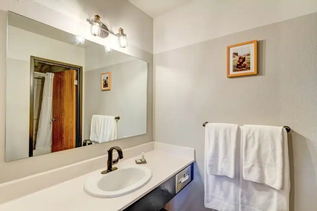 feature salida king Bath